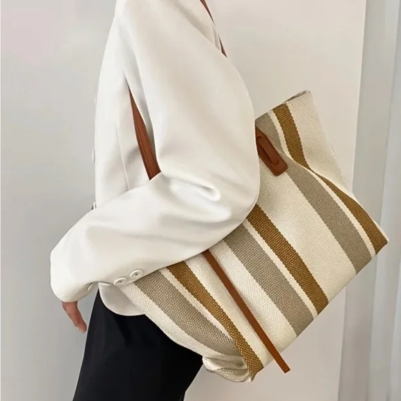 New woman summer stylish tote - Picture 2 of 6